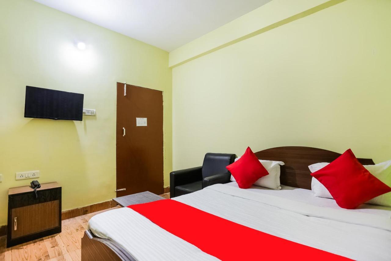 Sb Premium Suite ปูรี ภายนอก รูปภาพ